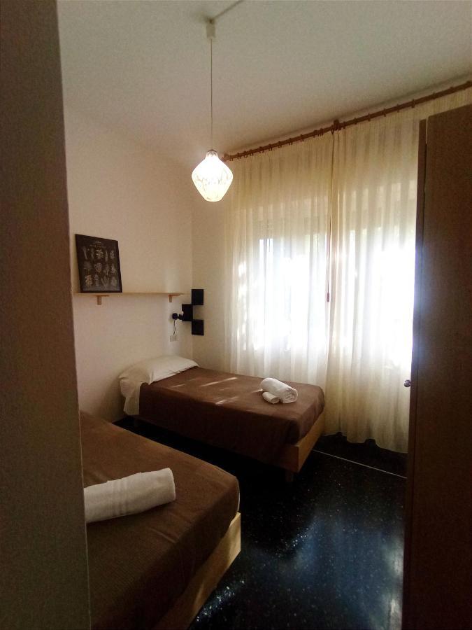 Hotel La Pineta Cogoleto Buitenkant foto