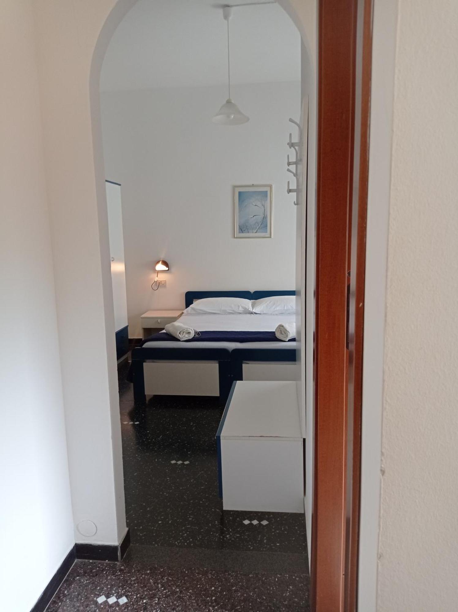 Hotel La Pineta Cogoleto Kamer foto