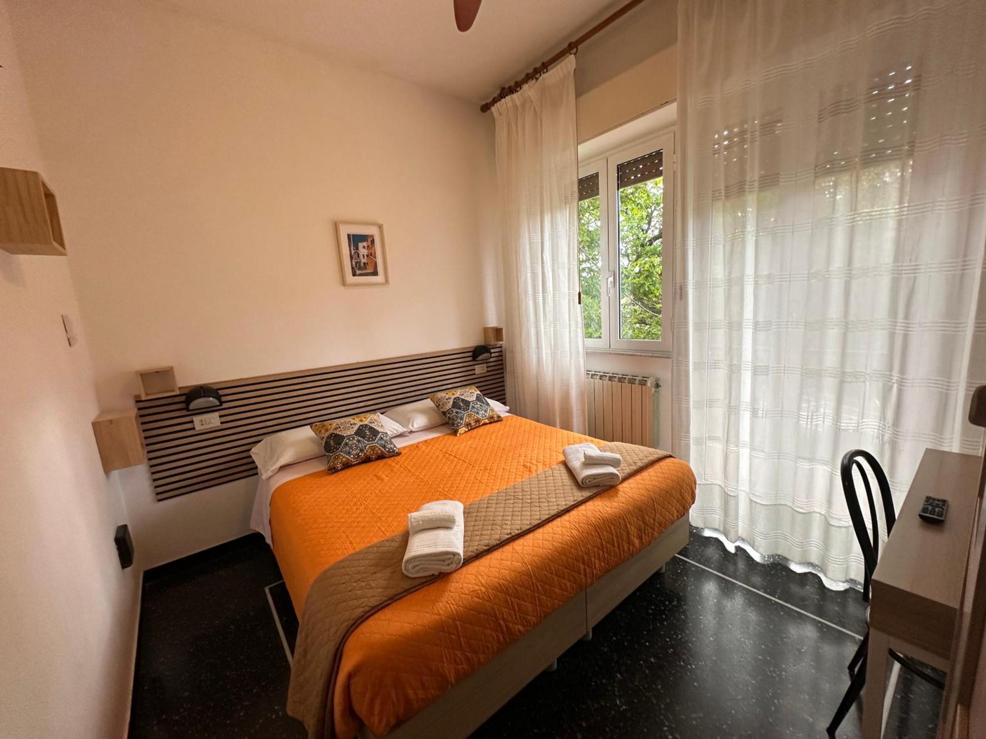 Hotel La Pineta Cogoleto Buitenkant foto