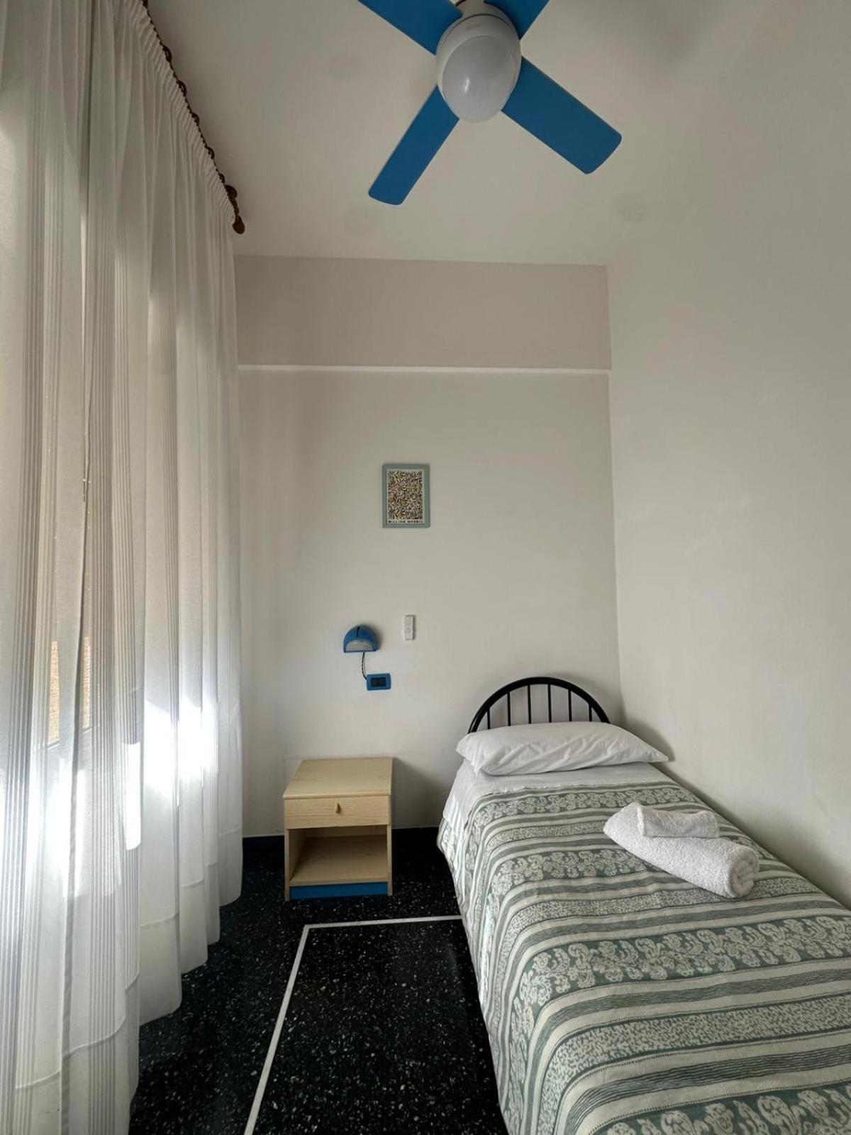 Hotel La Pineta Cogoleto Buitenkant foto